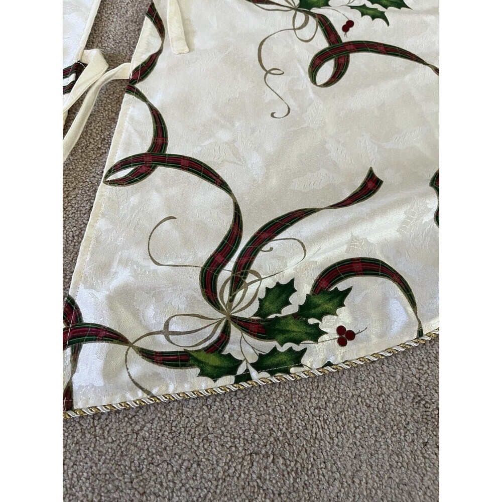Lenox Holiday Nouveau Christmas Tree Skirt 60" Round Ivory Damask Holly Ribbon - Picture 3 of 5